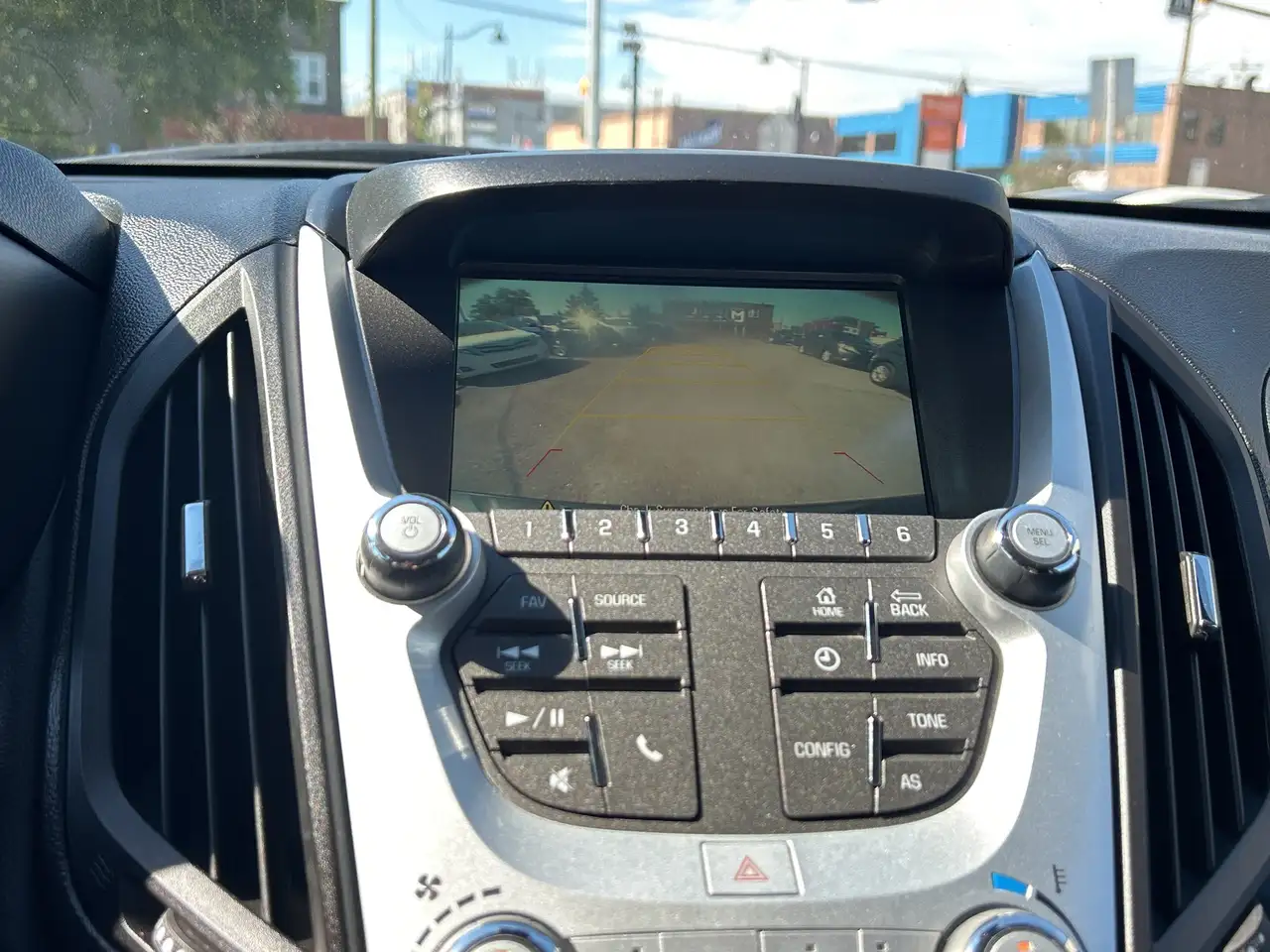 Chevrolet Equinox снимка Chevrolet Equinox