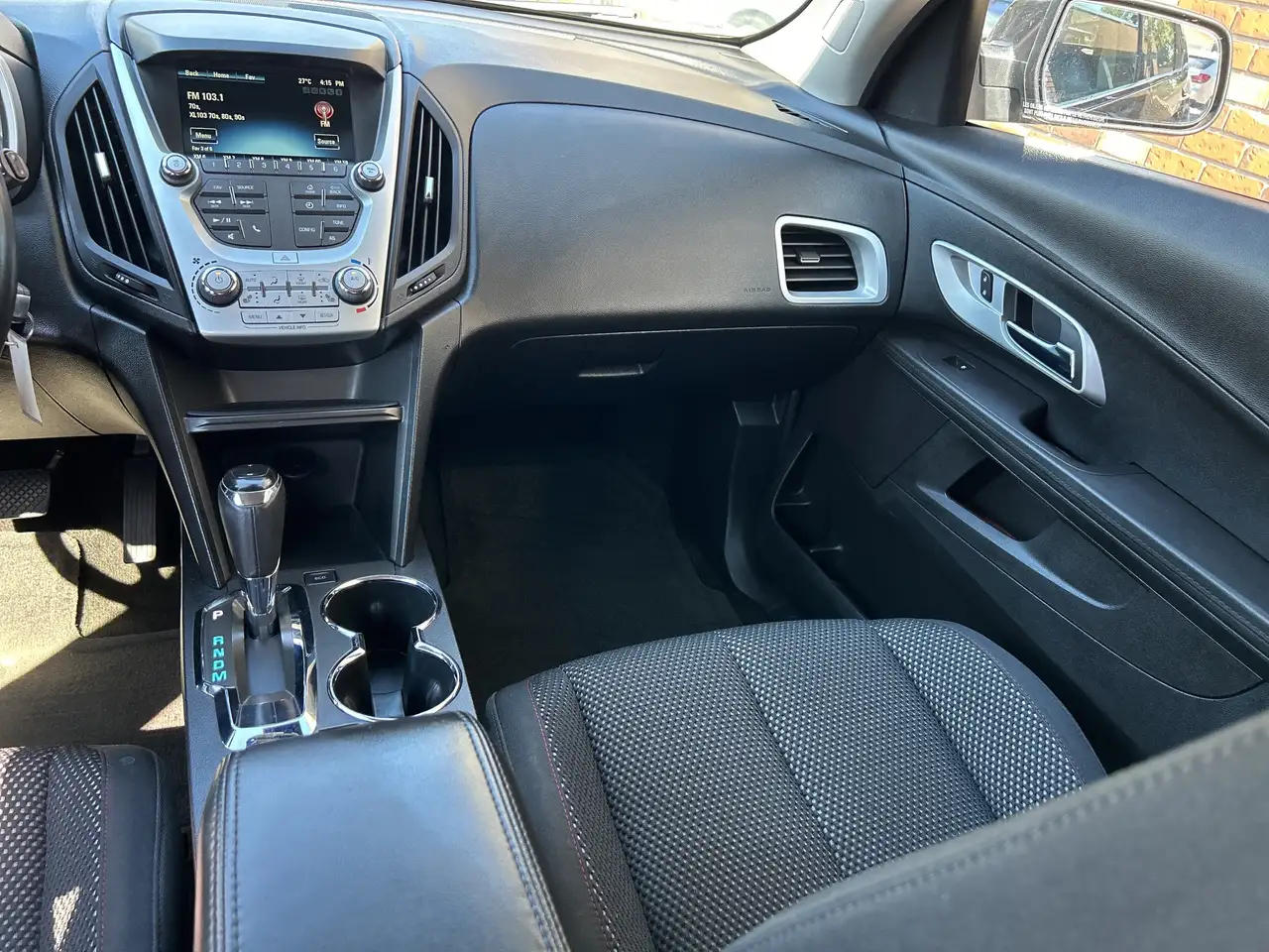 Chevrolet Equinox снимка Chevrolet Equinox
