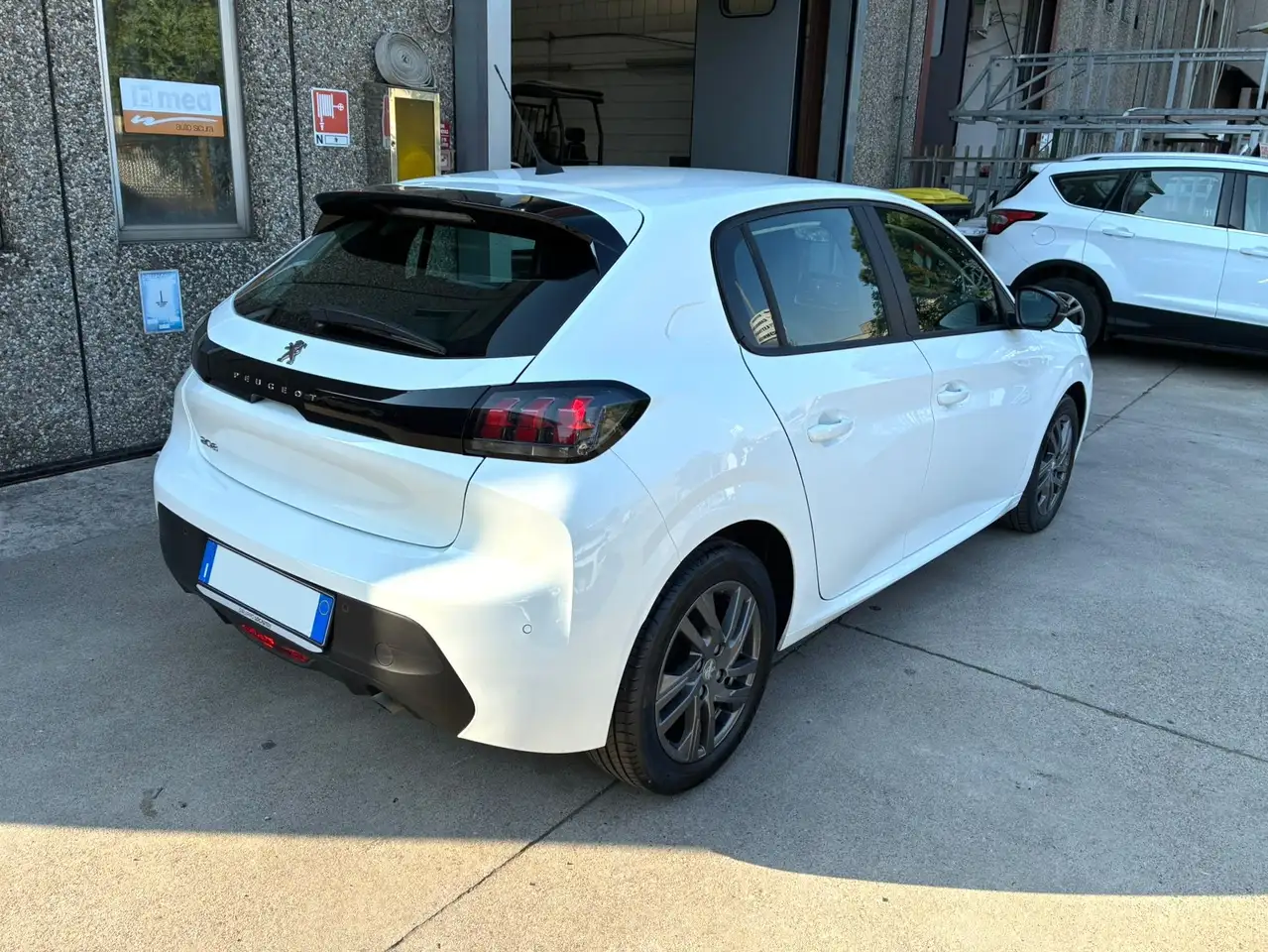 Peugeot 208 208 1.2 Allure *UNIPROPRIETARIO-NEOPATENTATI* 6