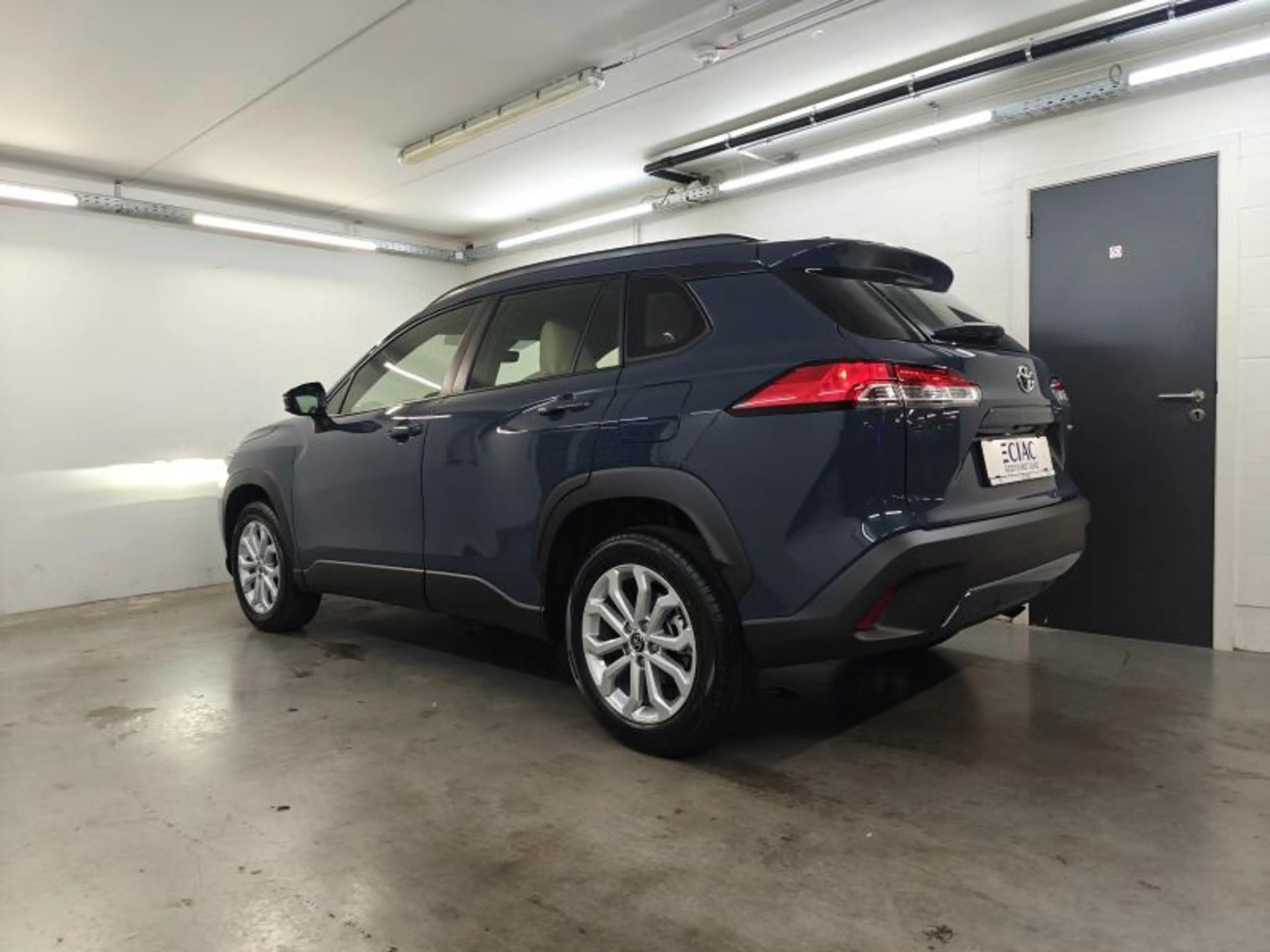 Toyota Corolla Cross Dynamic - Leder - Garantie — photo 7