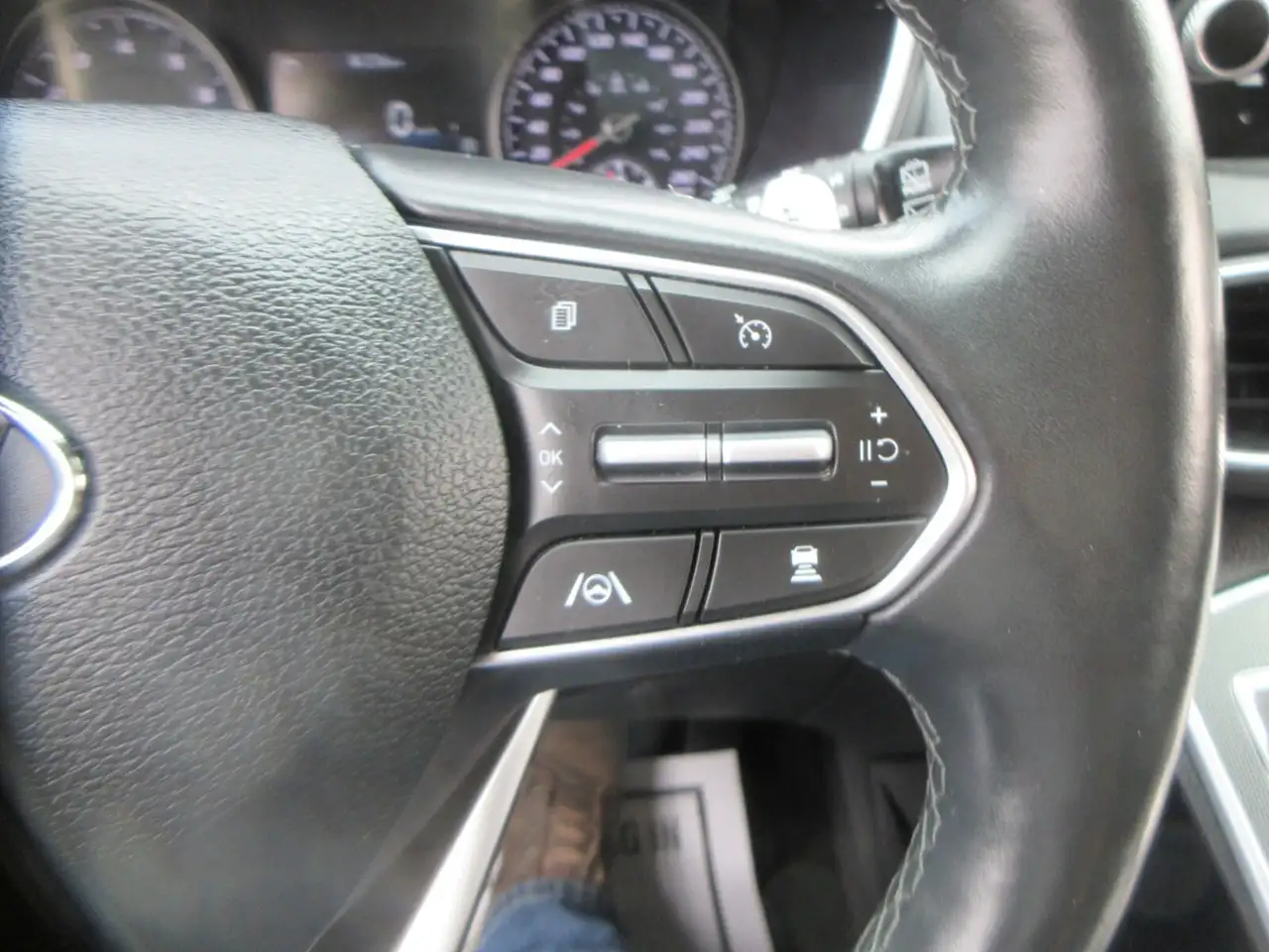Hyundai SANTA FE снимка Hyundai SANTA FE