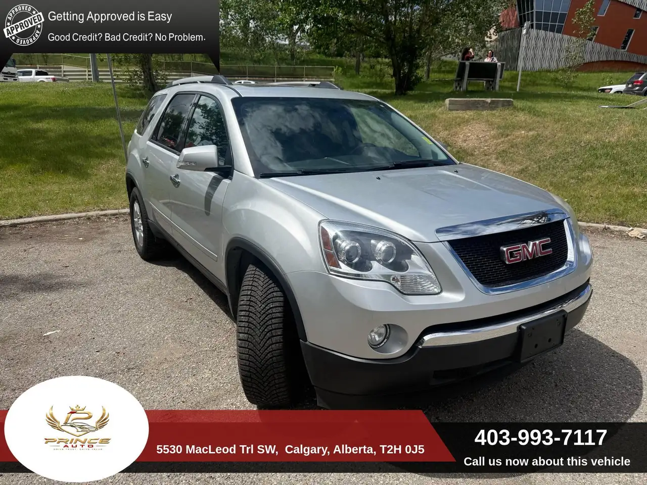 GMC Acadia photo GMC Acadia