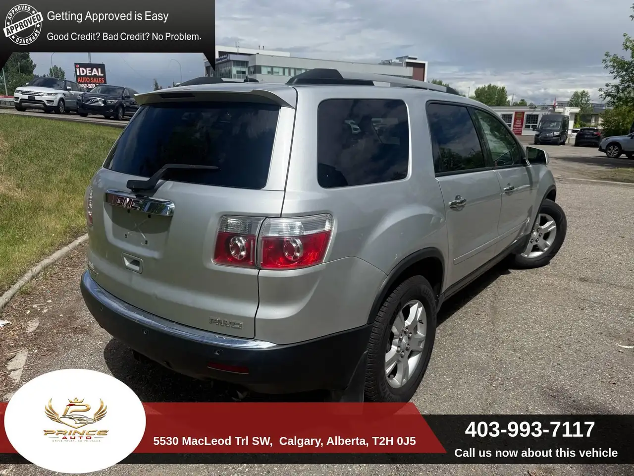 GMC Acadia photo GMC Acadia