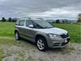 Skoda Yeti Yeti 2,0 TDI SCR Active Active Weiß - thumbnail 2