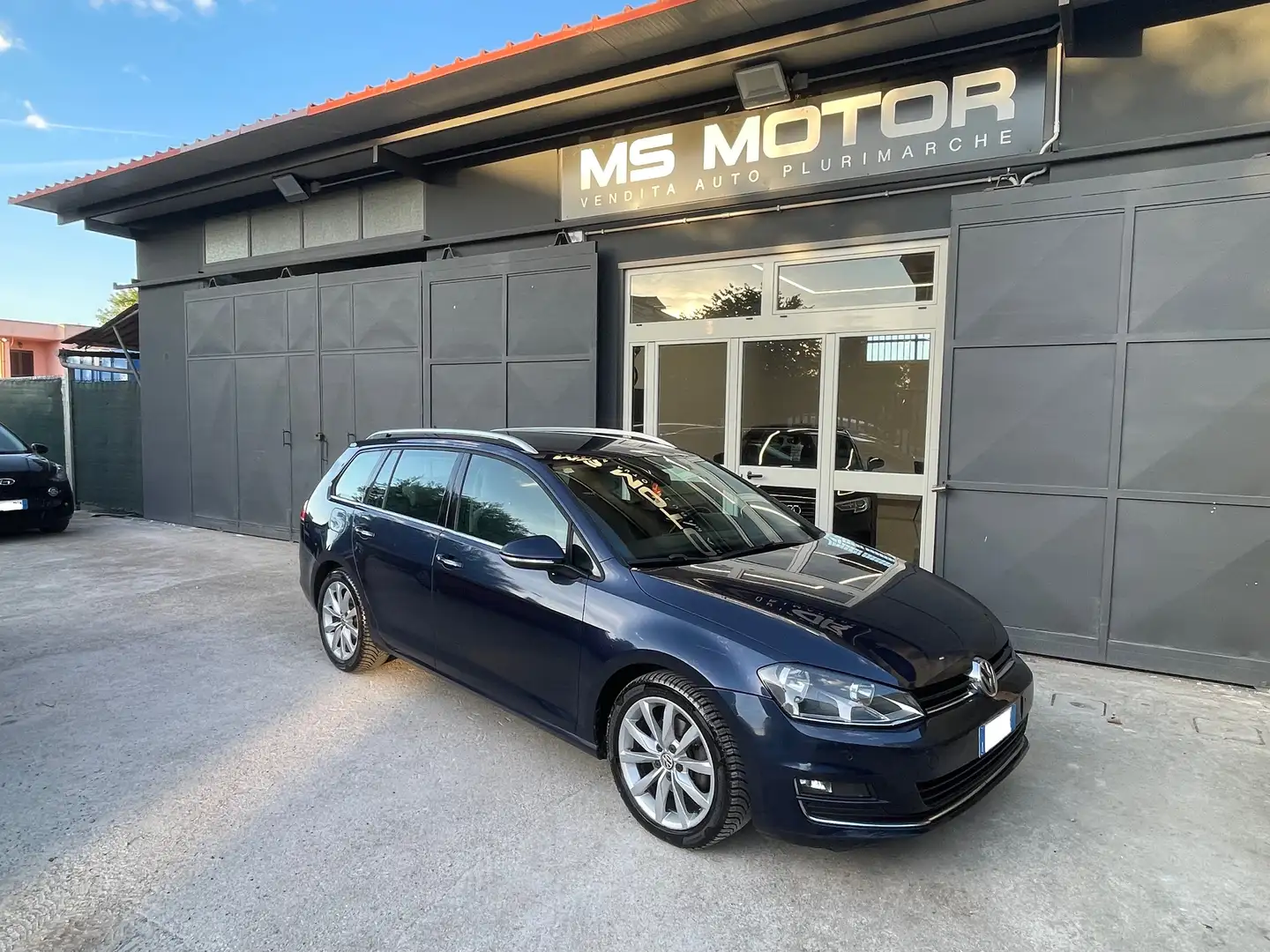 Volkswagen Golf Variant 1.6 tdi Highline dsg - 1