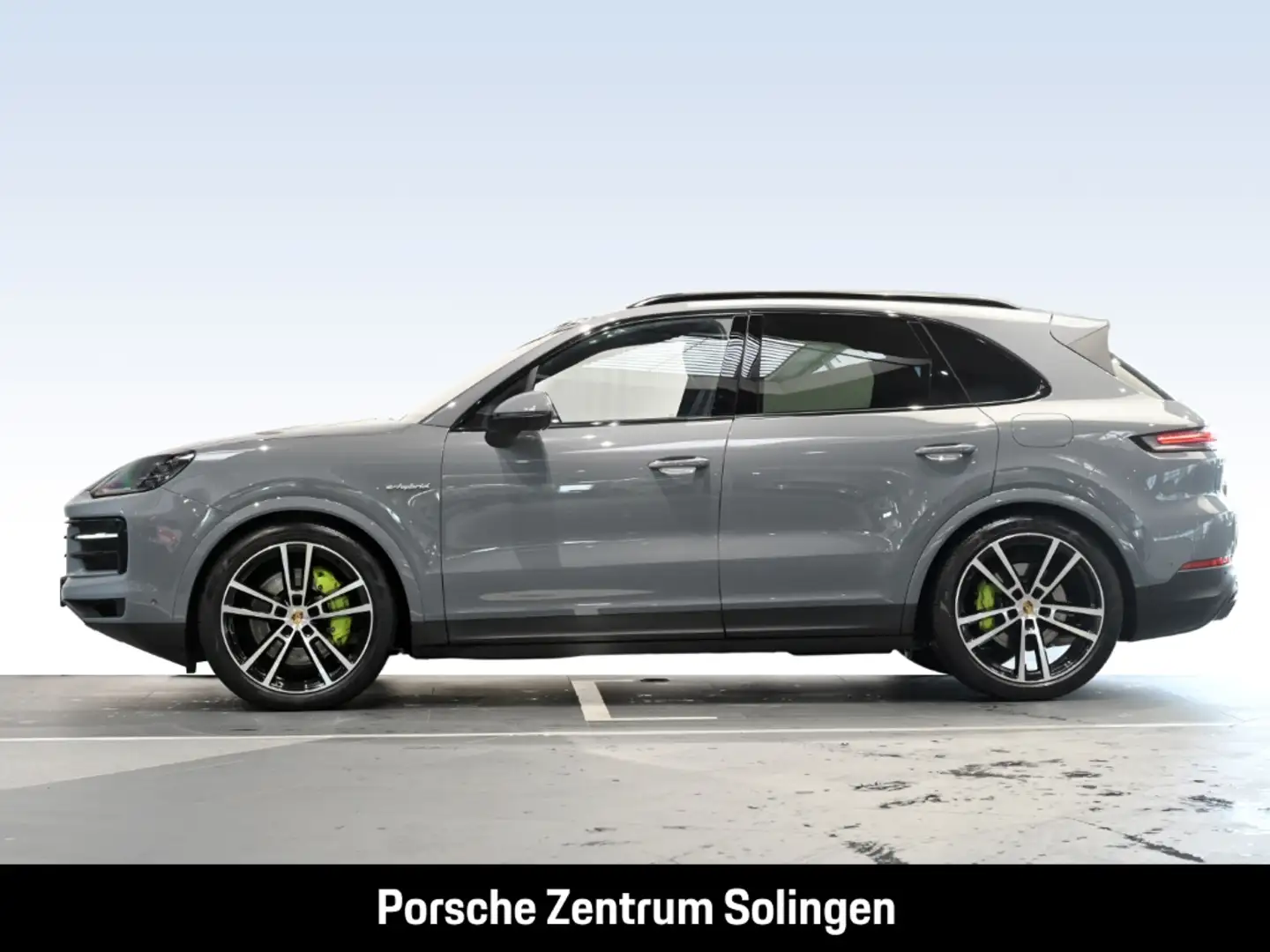 Porsche Cayenne E-Hybrid AHK INNO 22'' HD BOSE Grau - 2