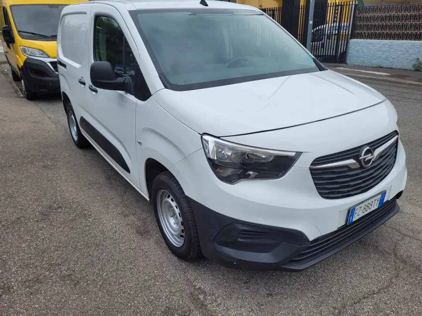 Opel Combo 7990 + IVA CARGO 1.6D 100 CV MT5 Bianco - 2