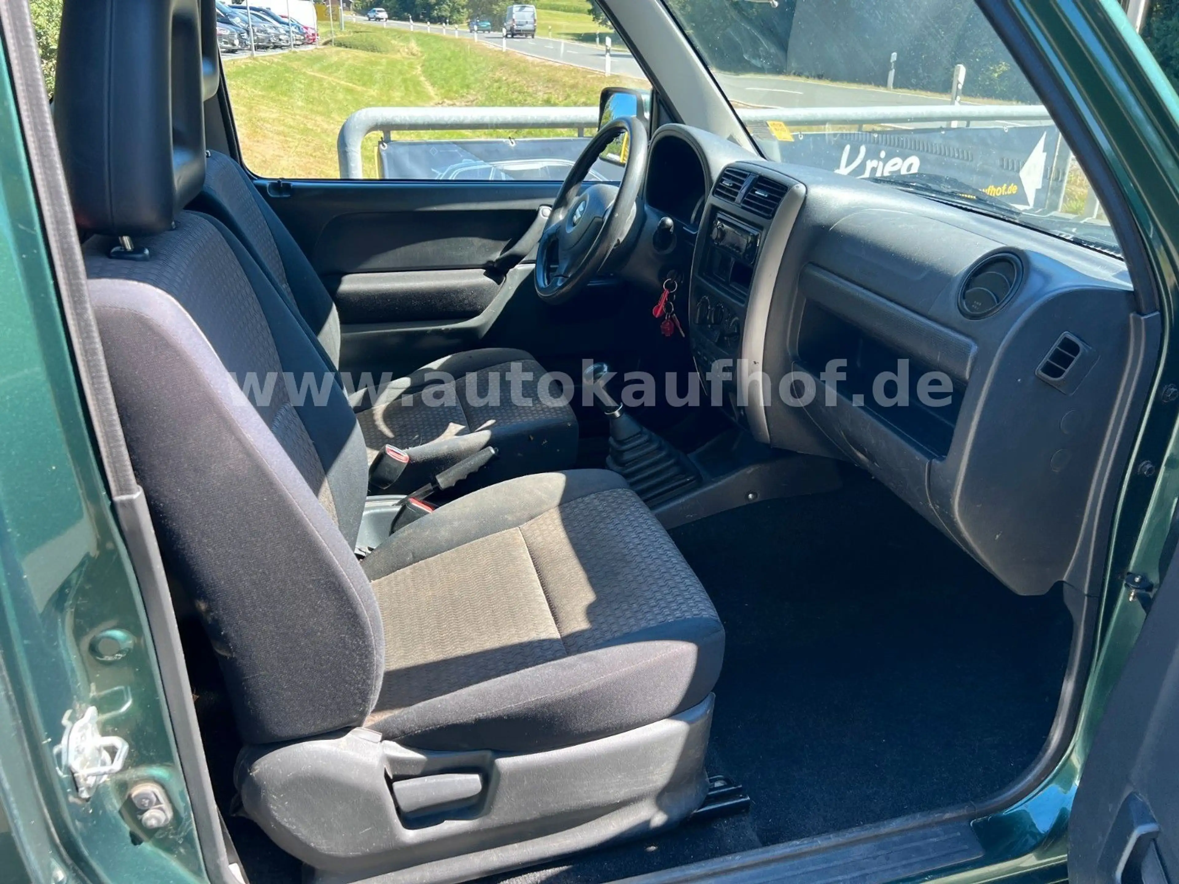 Suzuki Jimny 1.3 4WD Club Ranger *1.Hand* — photo 10