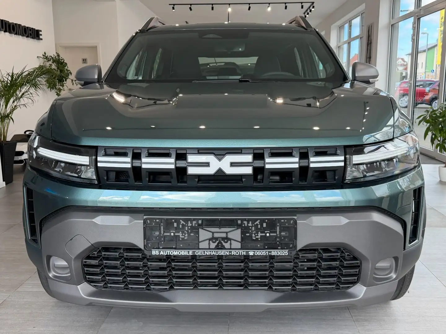 Dacia Duster III TCe130 / Winter-Paket Grün - 2