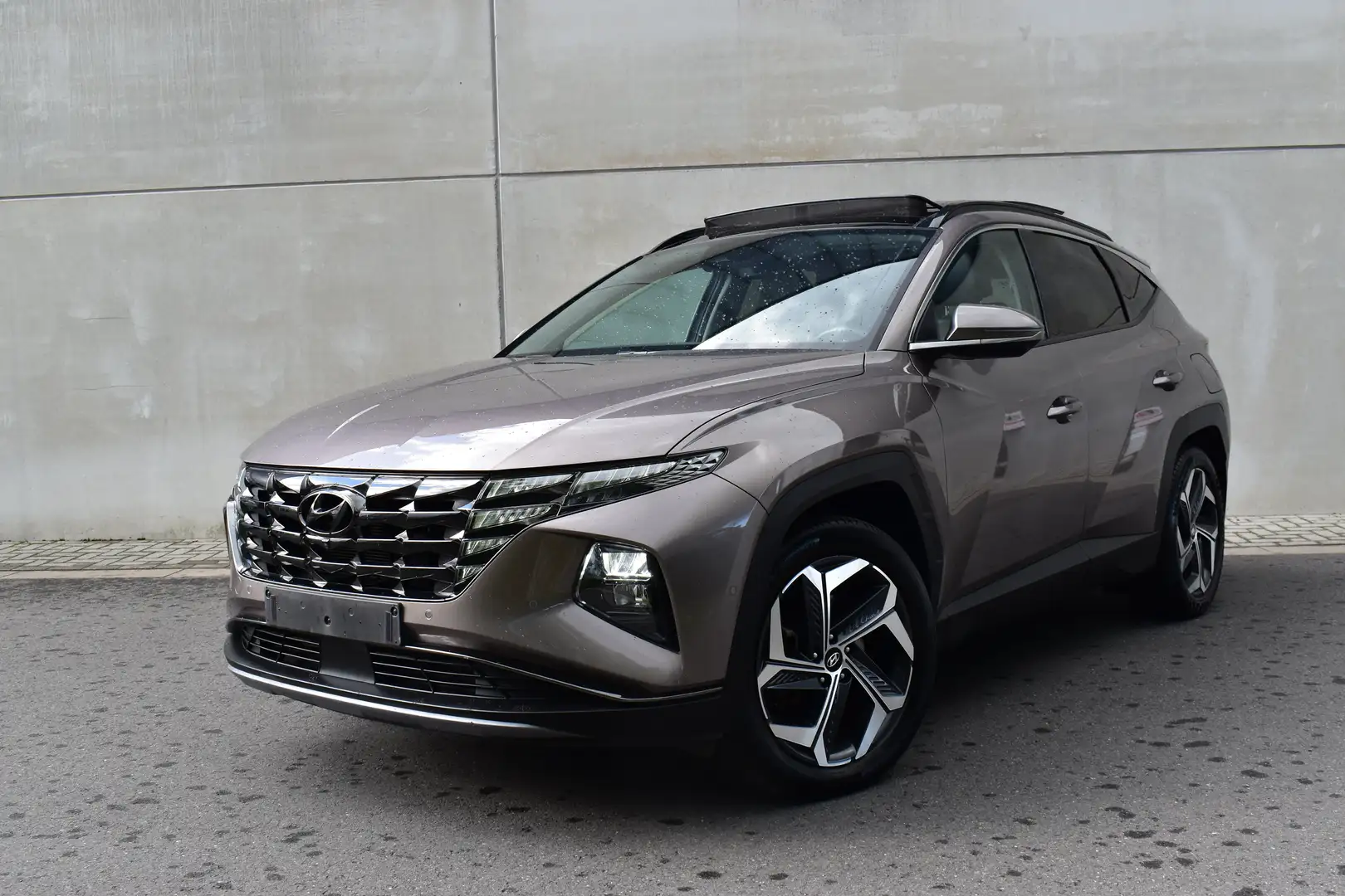 Hyundai TUCSON 1.6 Hybrid Htrac 4X4 *Shine* 265CV 62km Elec Gris - 1