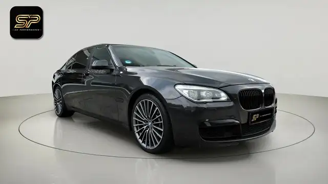 BMW 750 xDrive M Pack * V8 450 ch * Toit ouvrant*Suspensio