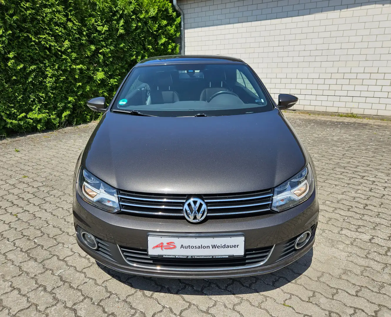 Volkswagen Eos 2.0 *Nussbaum, Clima, Navi, CD, SHZ, EPH, Alarm* Barna - 2