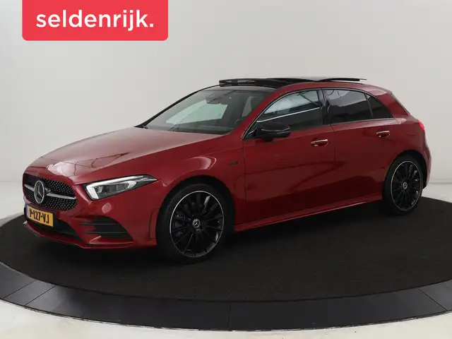 Mercedes-Benz A 250 250e AMG | Panoramadak | 360 Camera | Burmester |