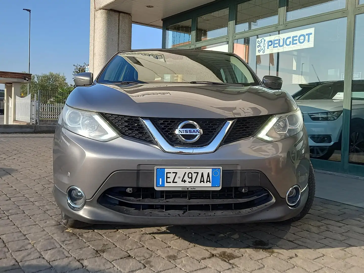 Nissan Qashqai Qashqai II  1.5 dci Acenta 110cv Gris - 2