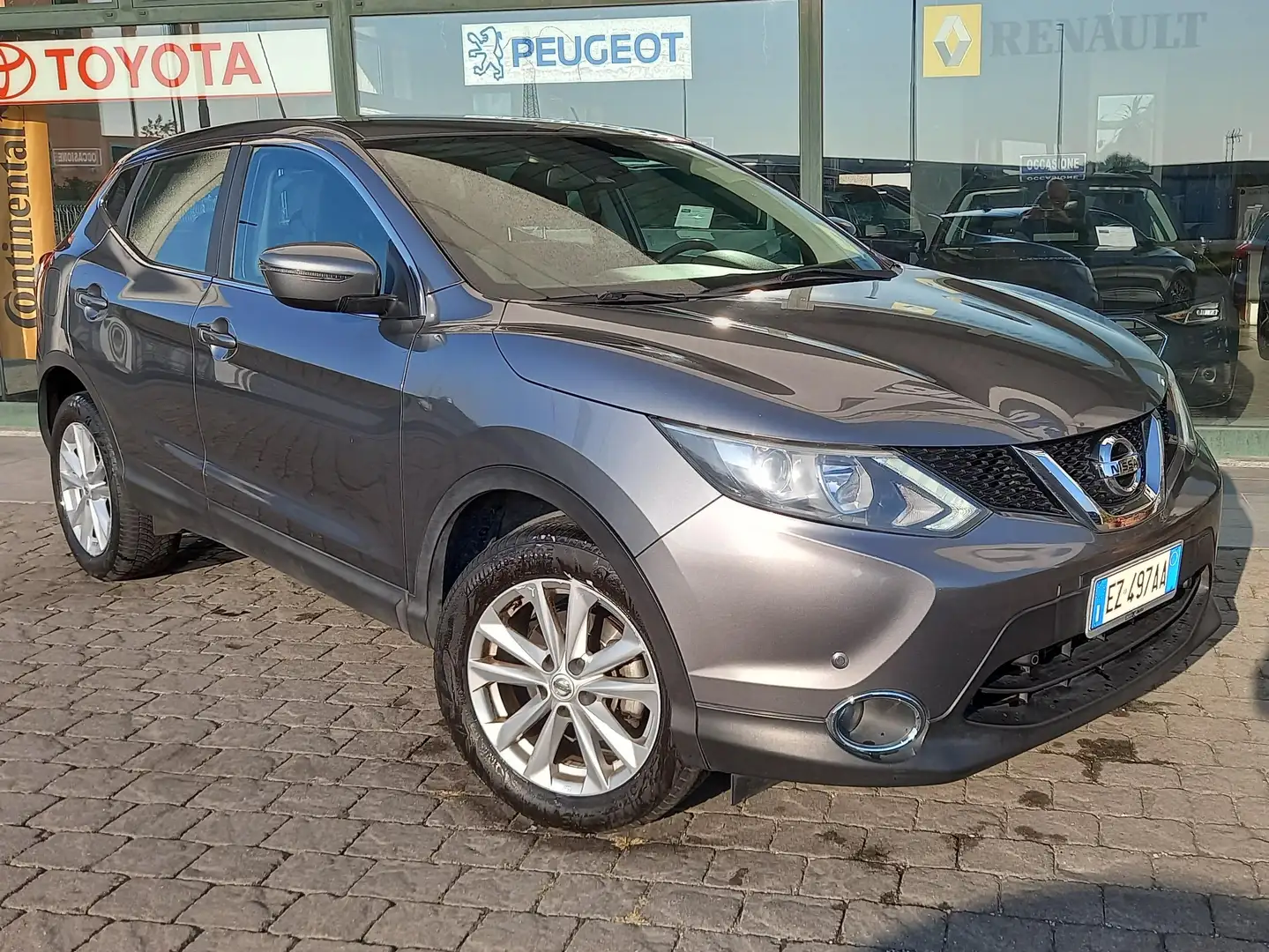 Nissan Qashqai Qashqai II  1.5 dci Acenta 110cv Gris - 1