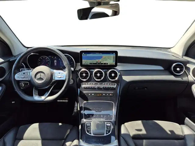 Mercedes-Benz GLC view 8