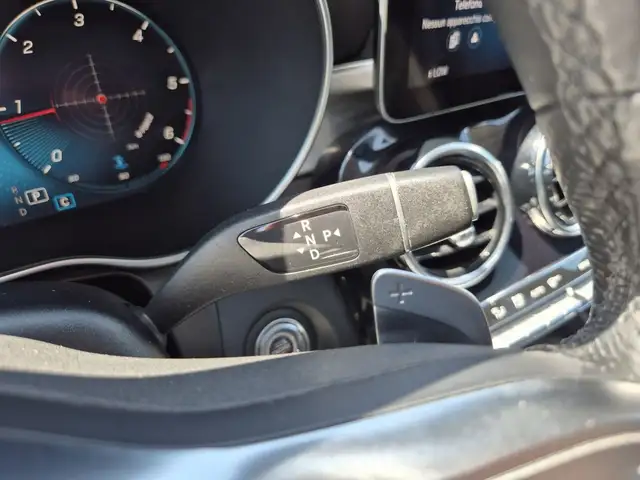 Mercedes-Benz GLC view 10