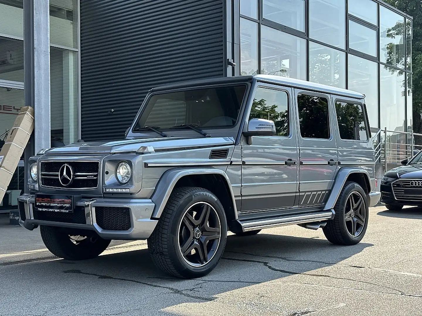 Mercedes-Benz G 63 AMG 4MATIC / AHK / Harman Kardon / Memory / Navi / RFK Silber - 2