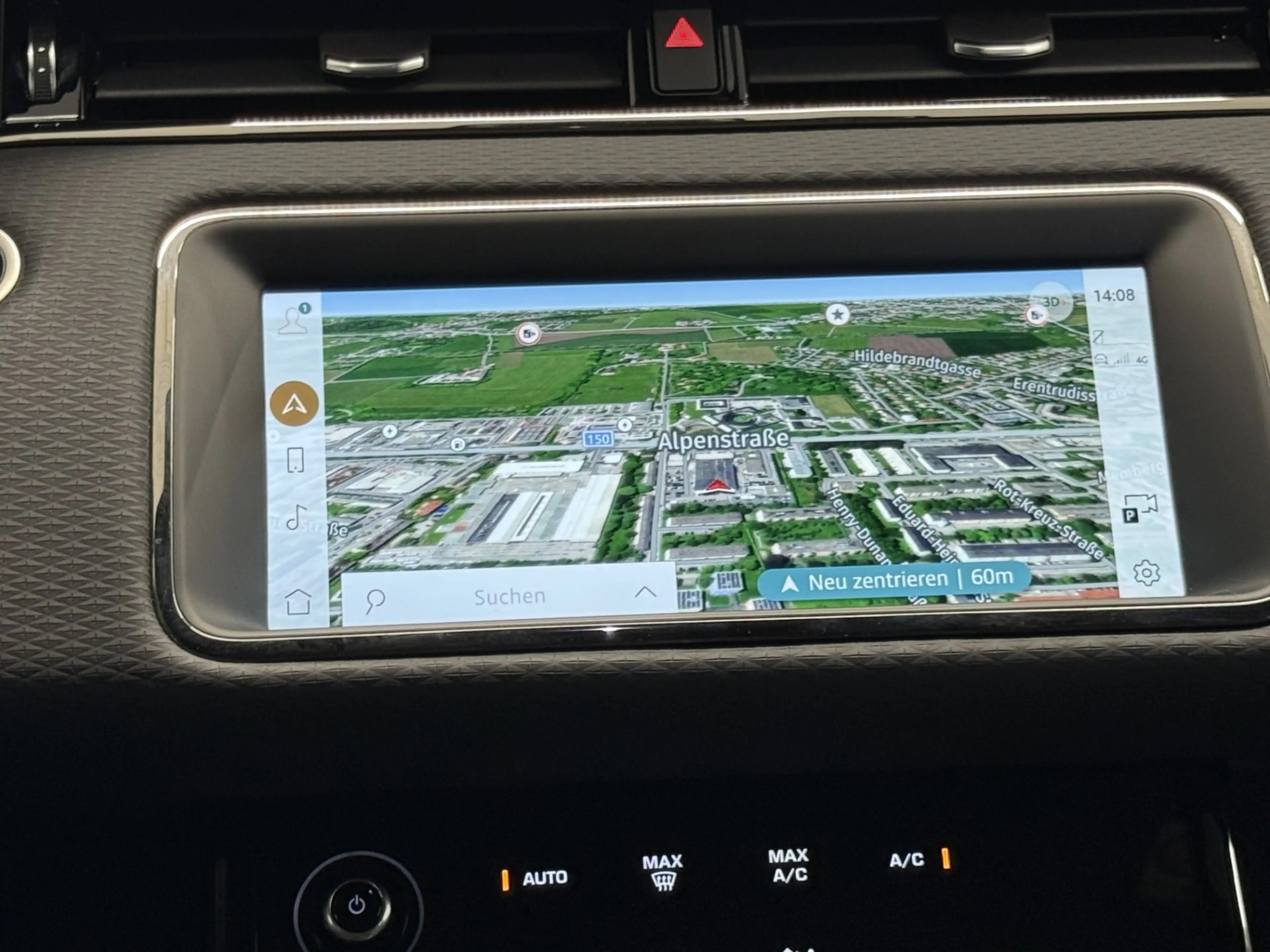 Land Rover Range Rover Evoque P300e AWD R-Dynamic S — photo 8