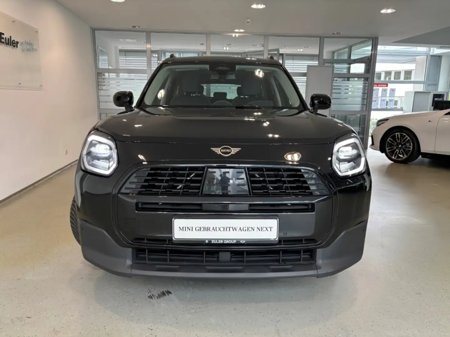 MINI Cooper D Countryman ALLWETTER18'' Paket-M Pano HUD Komf ParkAss Kurven Schwarz - 2