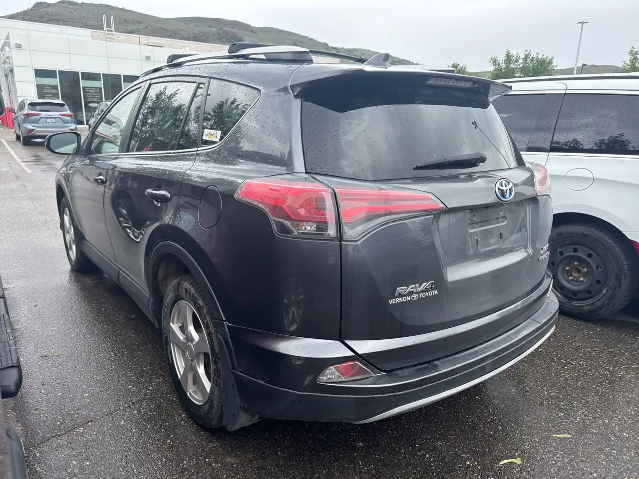 Toyota RAV 4 снимка Toyota RAV 4