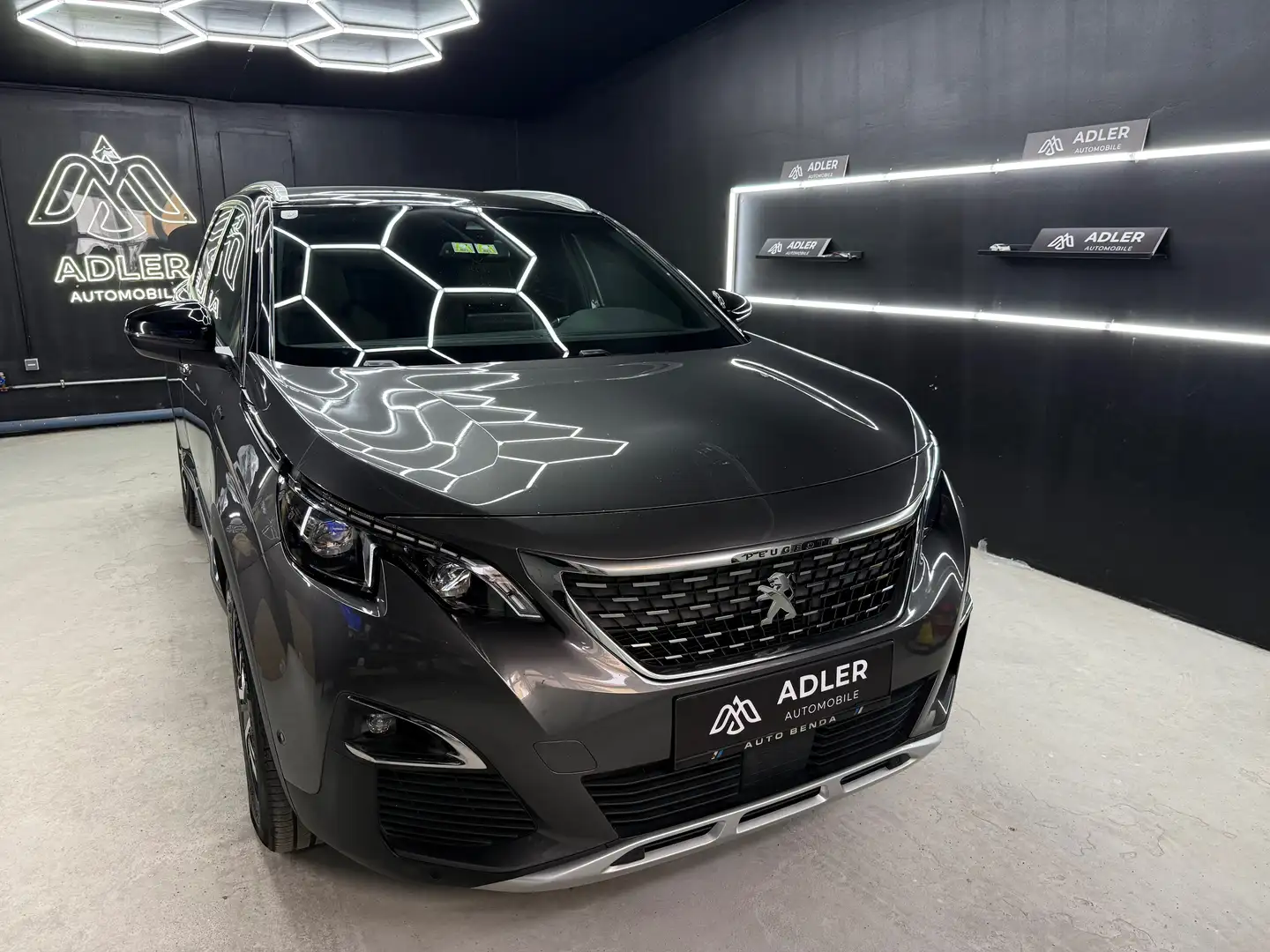 Peugeot 5008 Allure Gris - 2