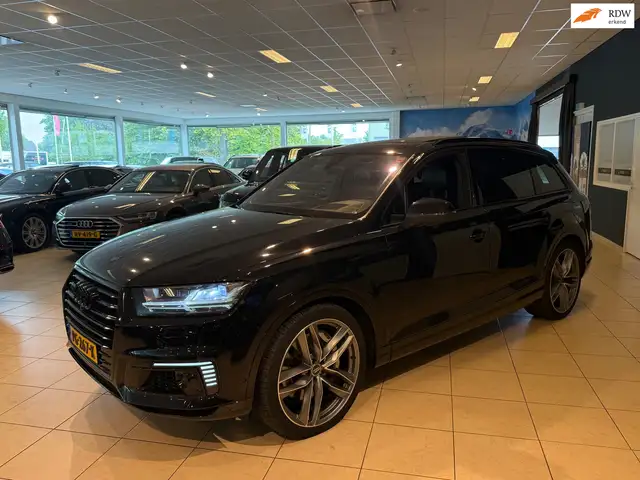 Audi Q7 e-tron