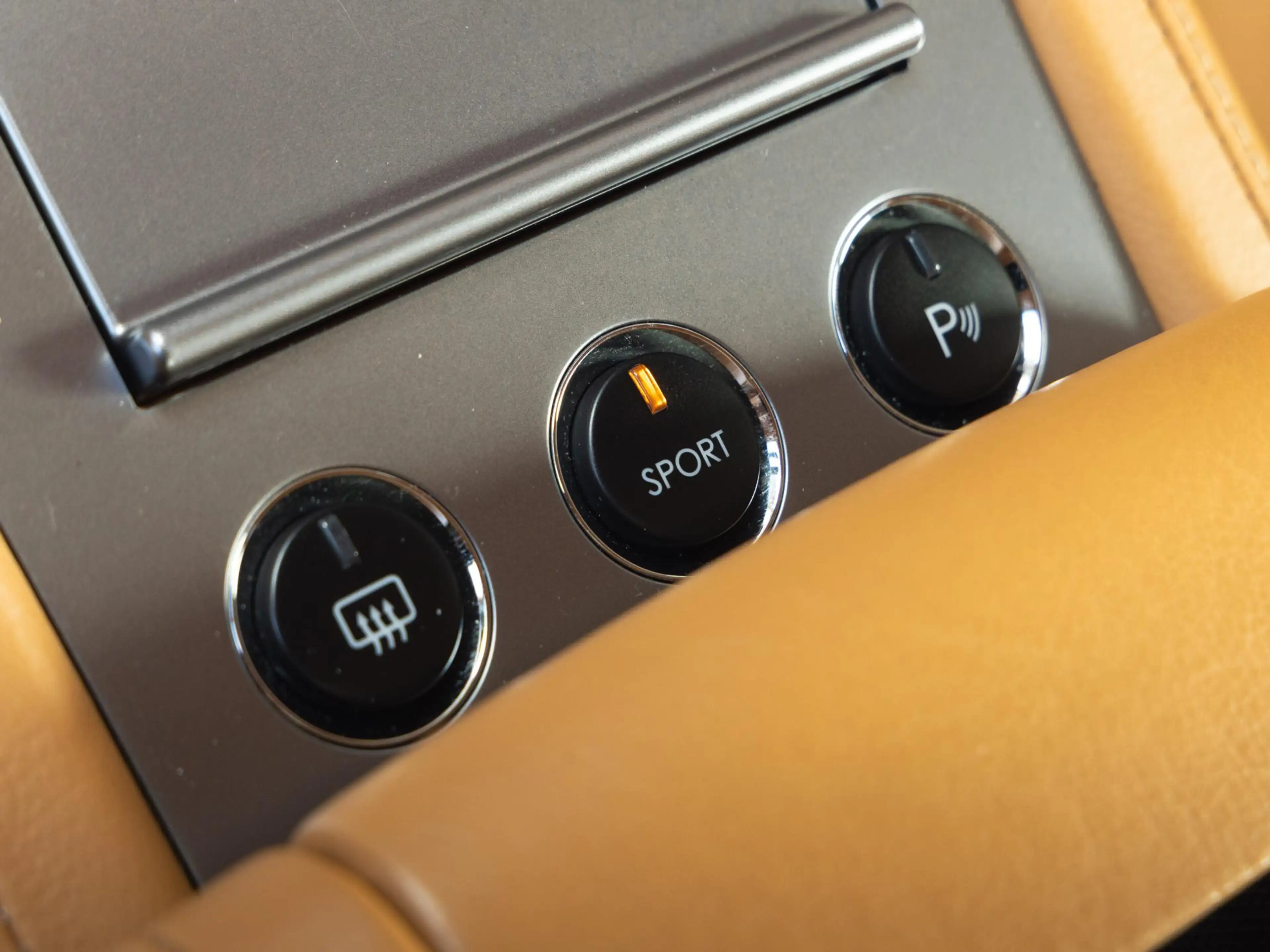 Aston Martin DB9 5.9 V12 Touchtronic NL Auto|Deal Ond|Youngtimer|PD — photo 39