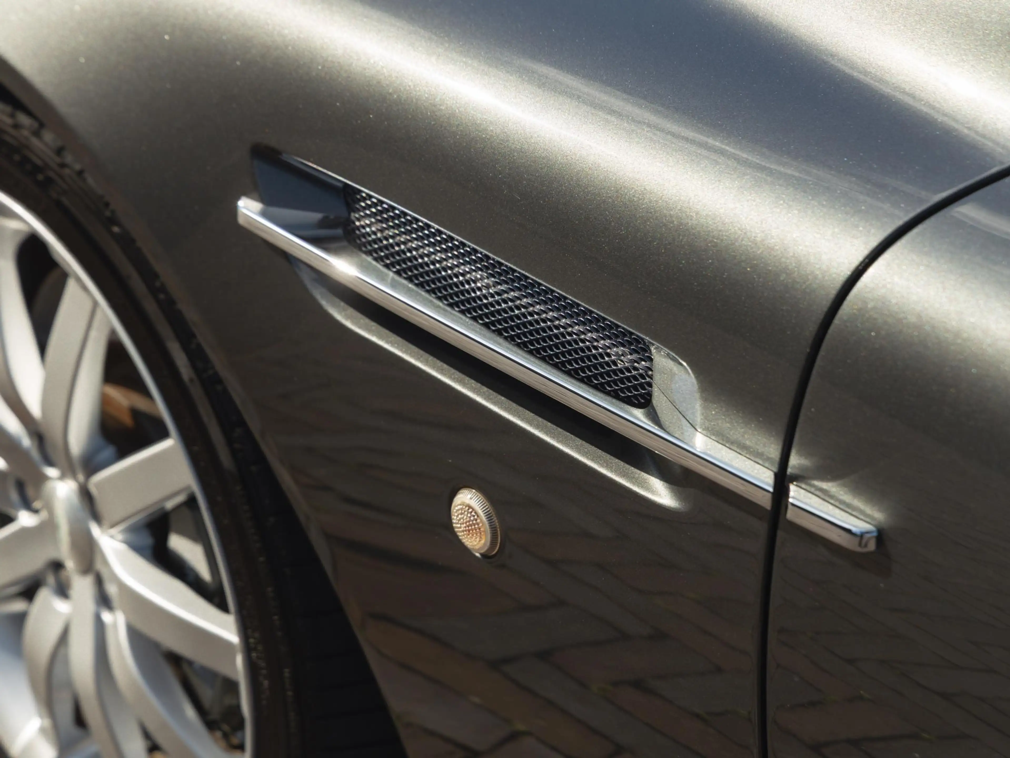 Aston Martin DB9 5.9 V12 Touchtronic NL Auto|Deal Ond|Youngtimer|PD — photo 11