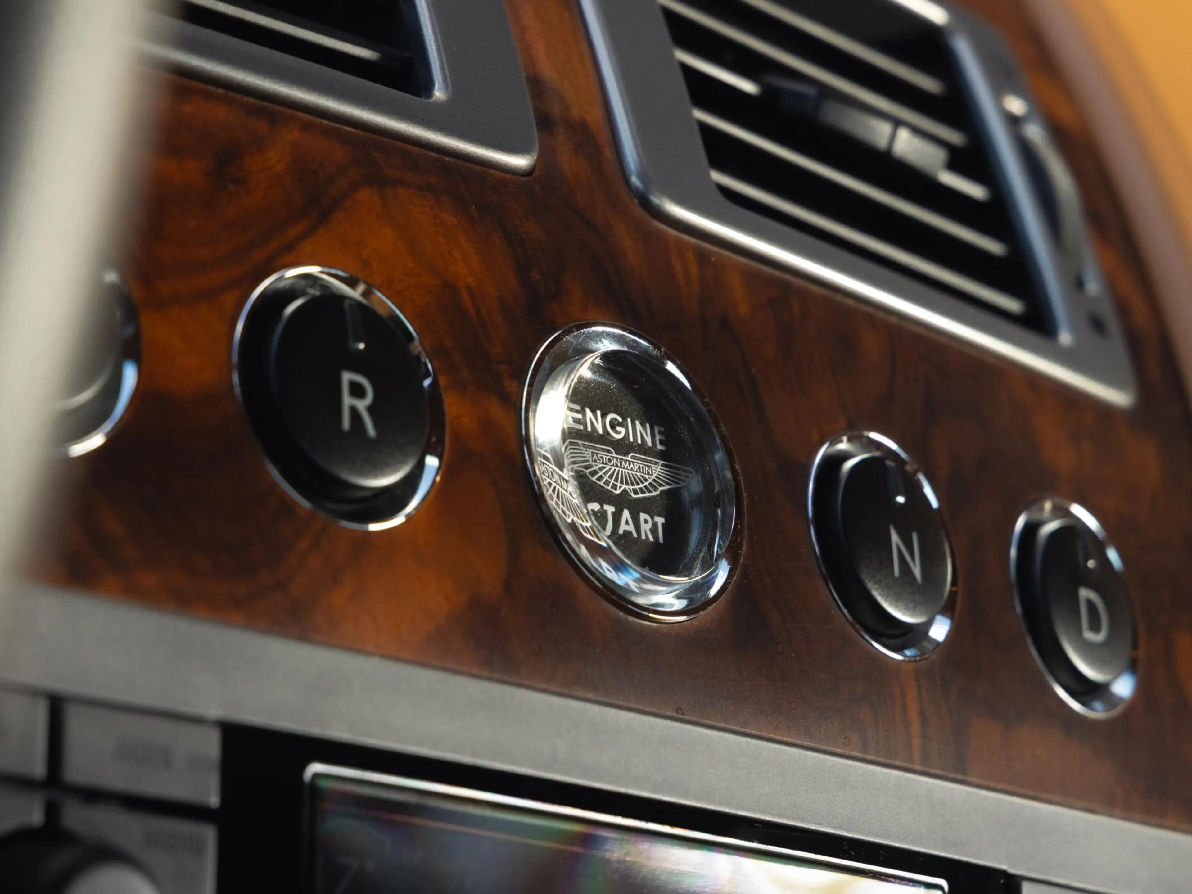 Aston Martin DB9 5.9 V12 Touchtronic NL Auto|Deal Ond|Youngtimer|PD — photo 34