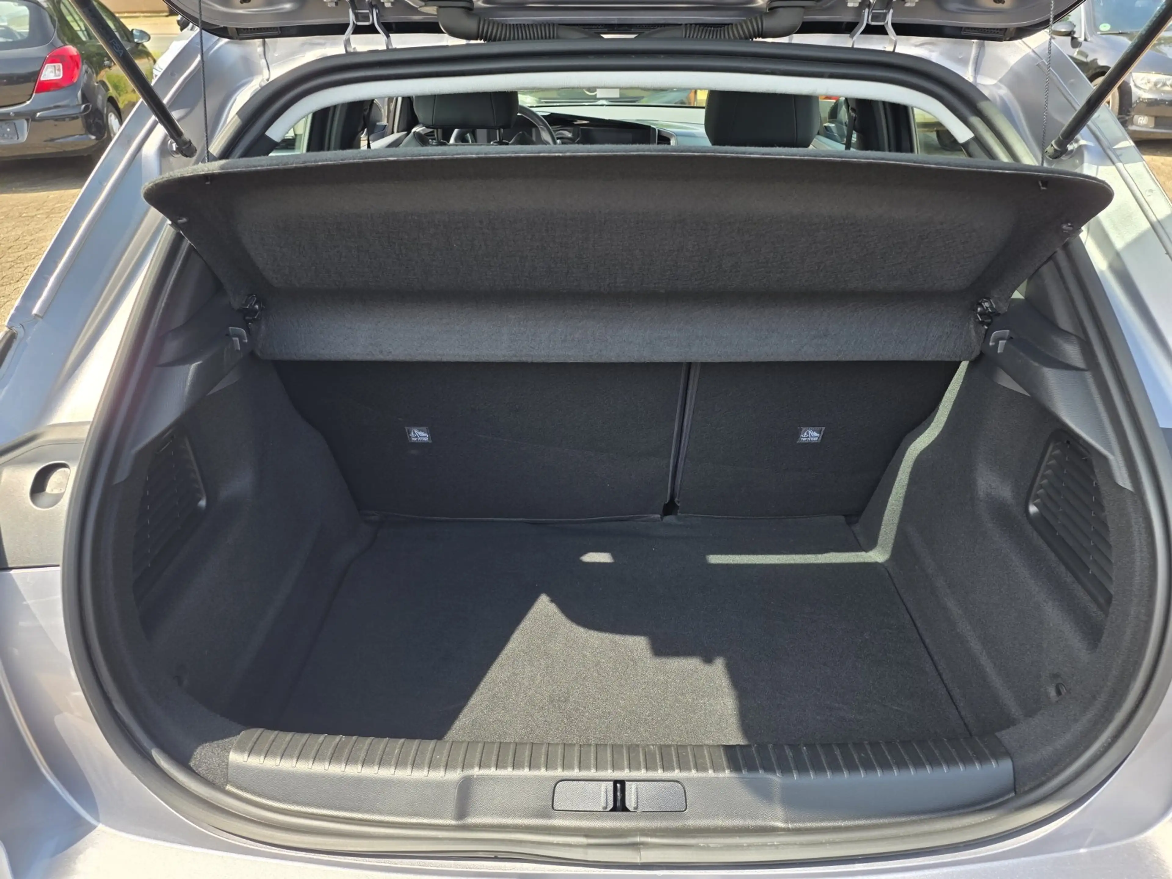 Opel Mokka-E Elegance AT/PDC+CAM/KLIMA-AT/ALUFELGE/Carplay — photo 9
