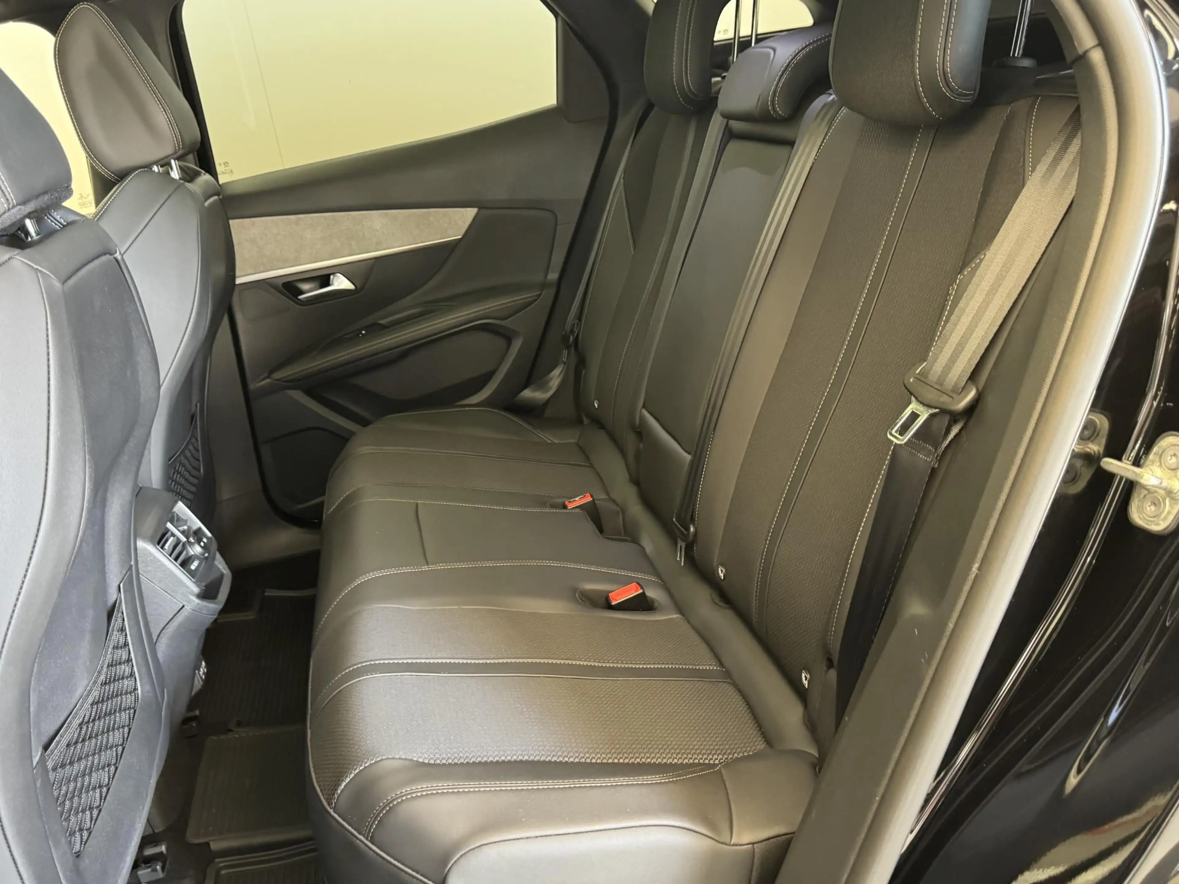 Peugeot 3008 1.6 HYbrid 225 GT | PHEV | Trekhaak | Panoramadak — photo 14