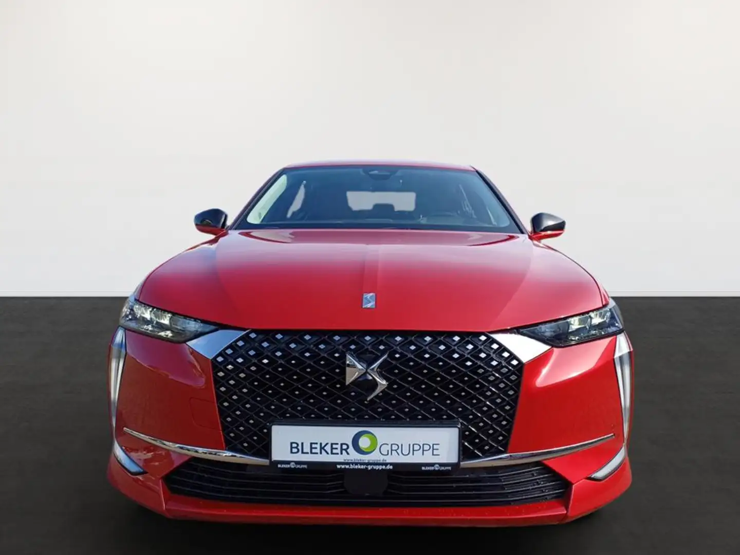 DS Automobiles DS 4 PureTech 130 Trocadero Rouge - 2