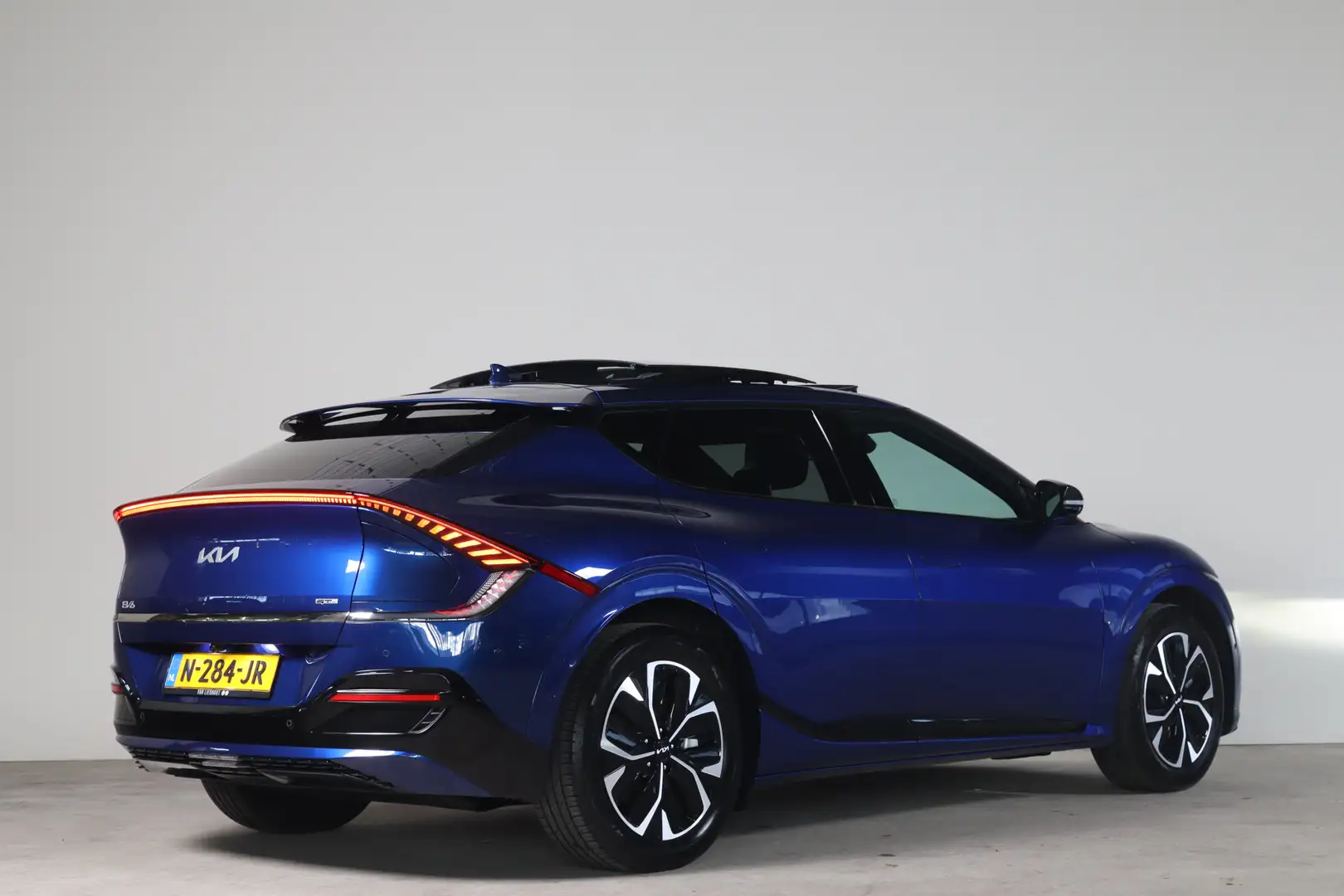 Kia EV6 GT-Line 77.4 kWh - NL- Auto!! Camera 360 I Stoel+s Blauw - 2