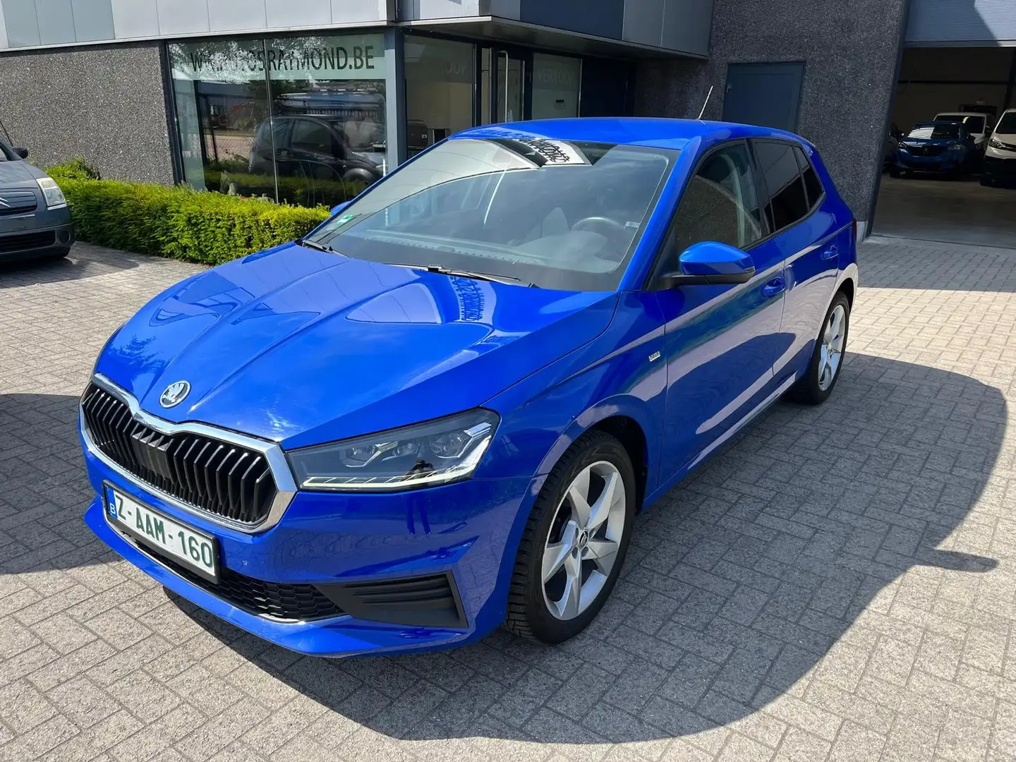 Skoda Fabia skoda fabia 1.0i airco cruise car-play euro 6d Bleu - 1