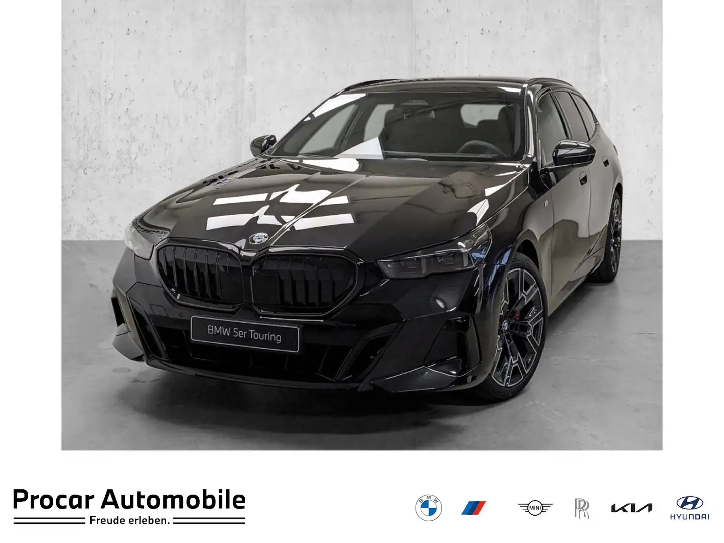 BMW 520 d MSport HuD AHK H/K DA+ PA+ RFK PDC Schwarz - 1