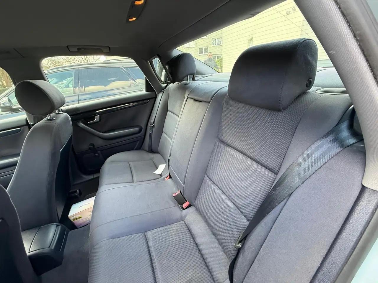 Audi A4 1.6, foto 9
