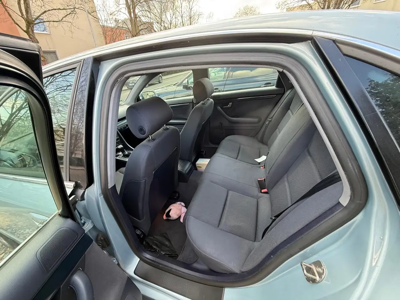 Audi A4 1.6, foto 7