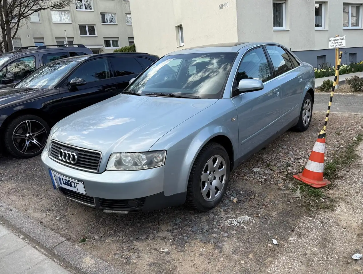 Audi A4 1.6, foto 1