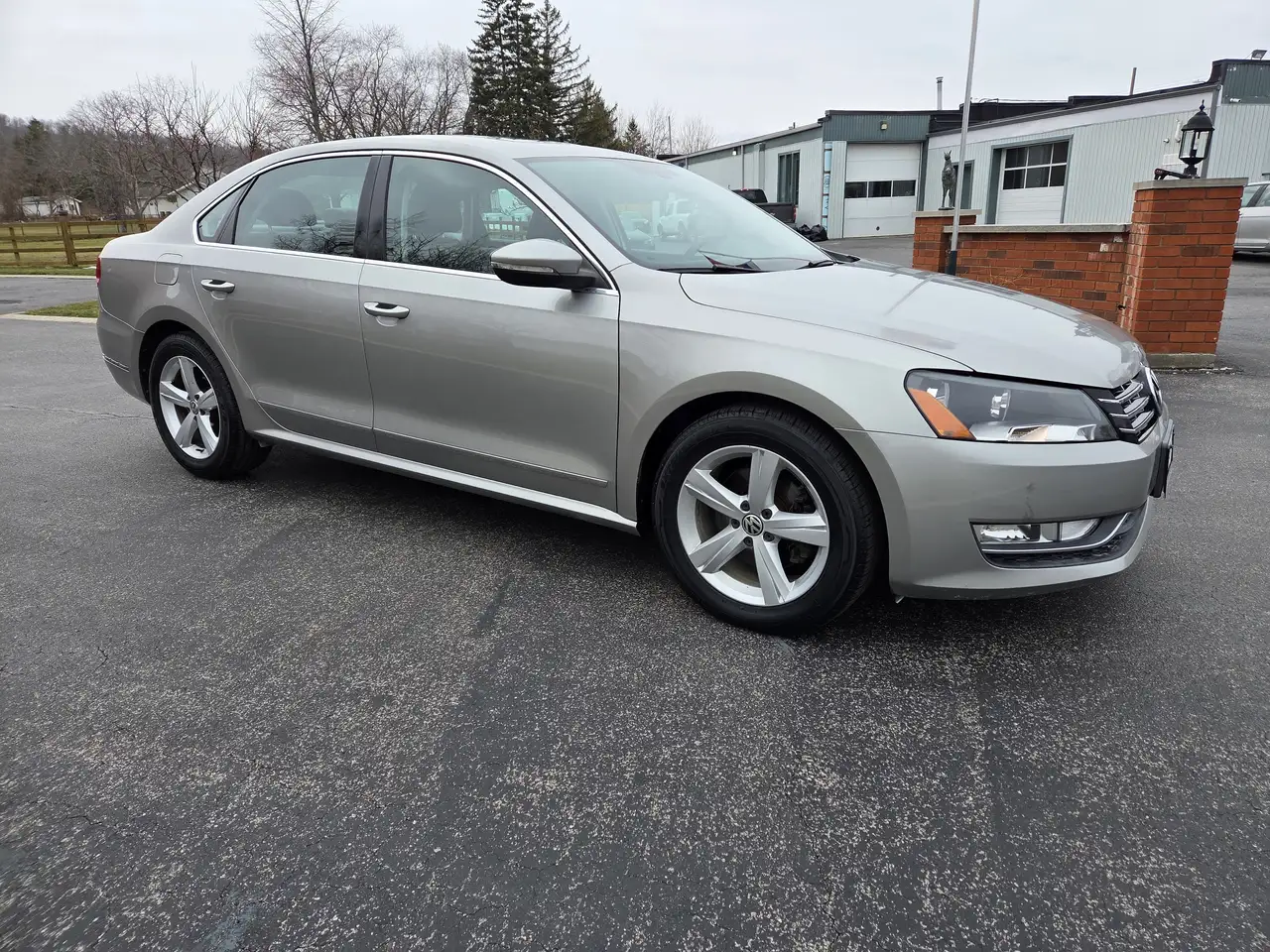 Volkswagen Passat снимка Volkswagen Passat