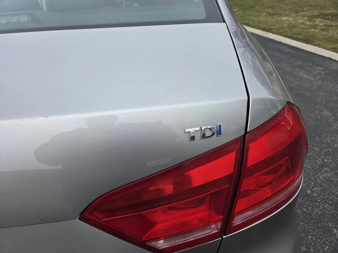 Volkswagen Passat снимка Volkswagen Passat