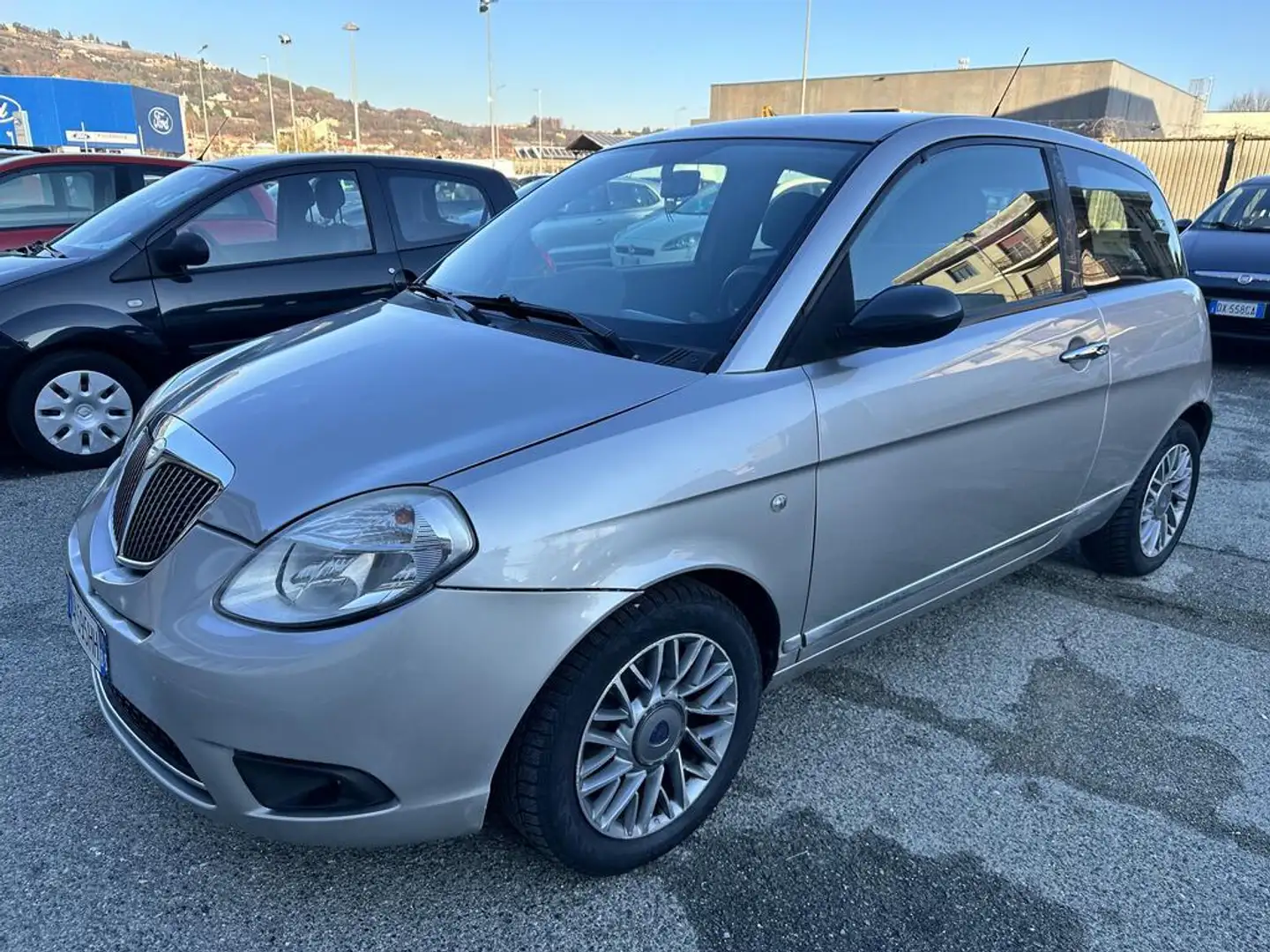 Lancia Ypsilon 1.2 8v Argento Silver - 1