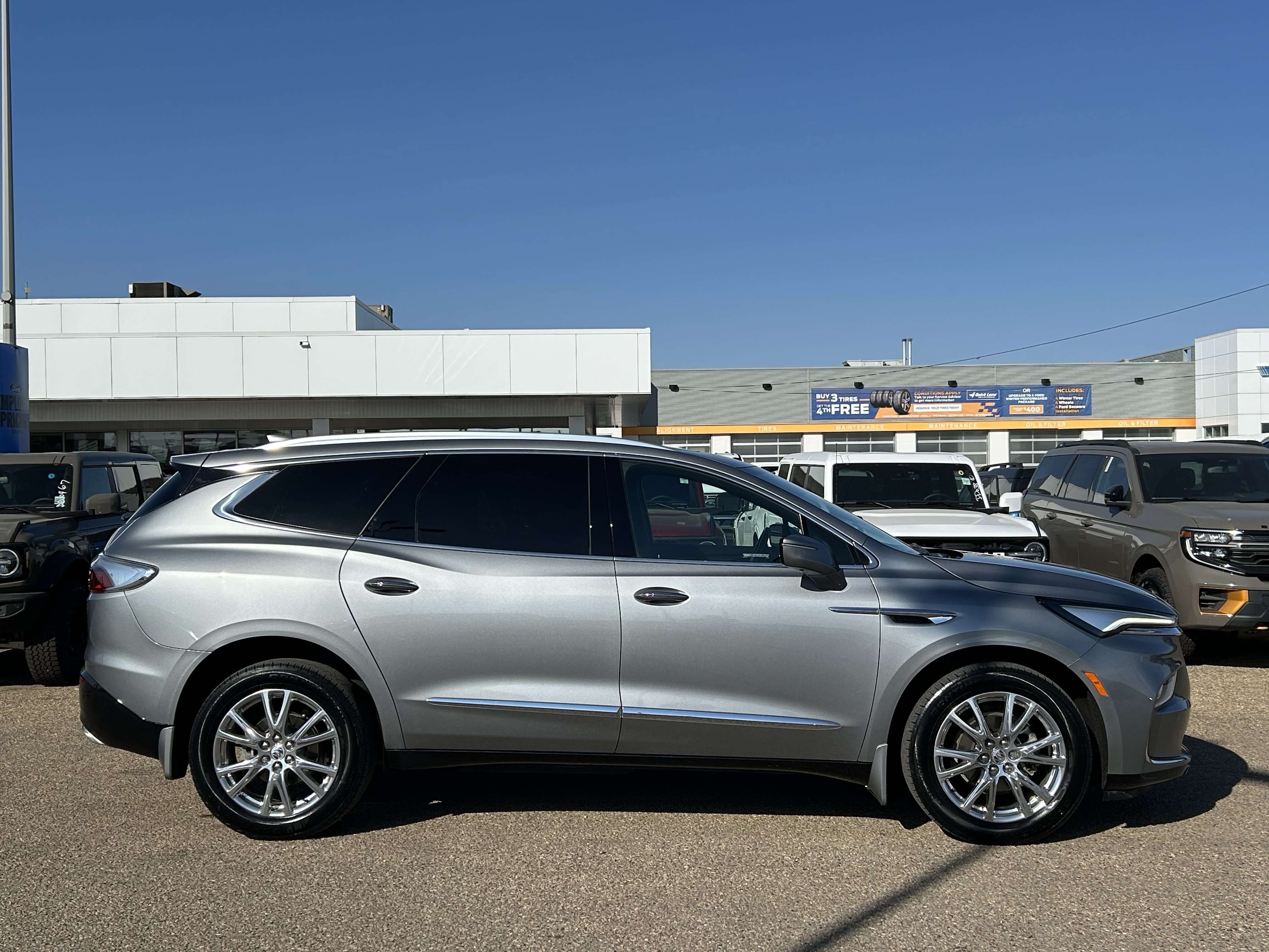 2023 Buick Enclave