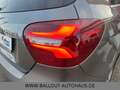Mercedes-Benz A 220 d 4Matic*KLIMA*NAVI*AMG-PAKET*SPUR*TOT*LED* Gris - thumbnail 19