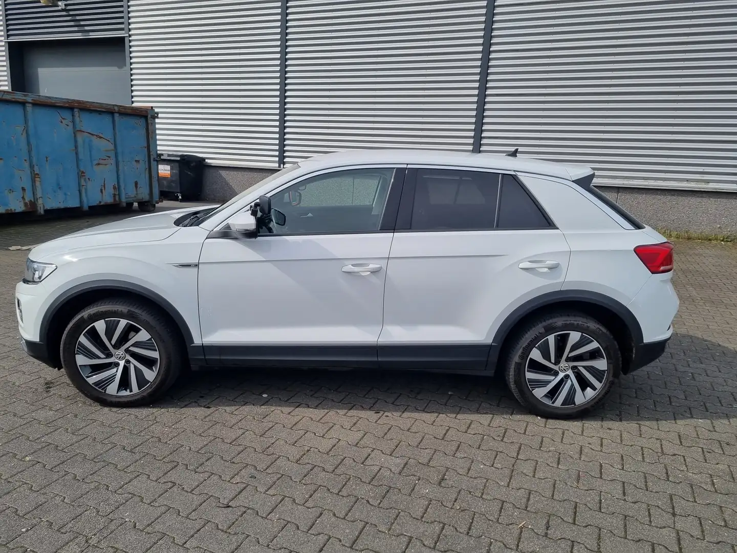 Volkswagen T-Roc 1.6 TDI Style Bns Clima Navi Cruise Alb - 2