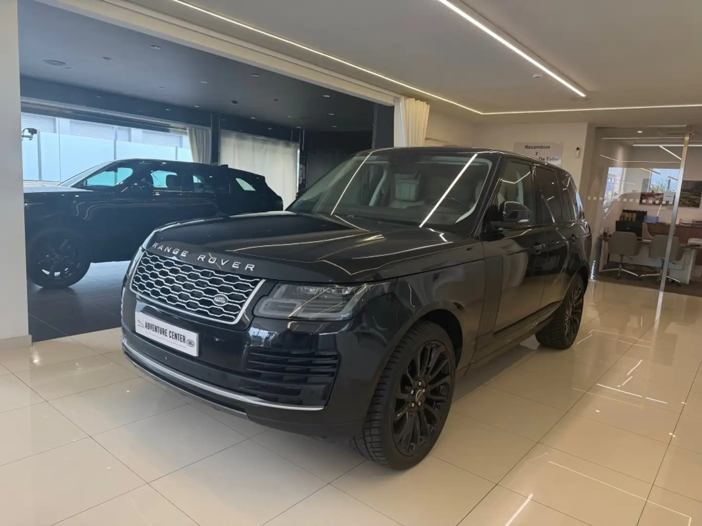 Land Rover Range Rover 3.0D TDV6 Vogue AWD Aut. Negro - 1