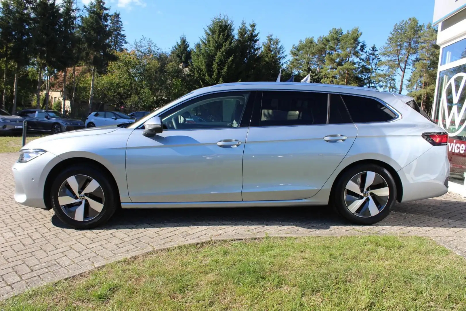 Volkswagen Passat Business Variant 2.0 TDI DSG HZ 360° Trav Argent - 2