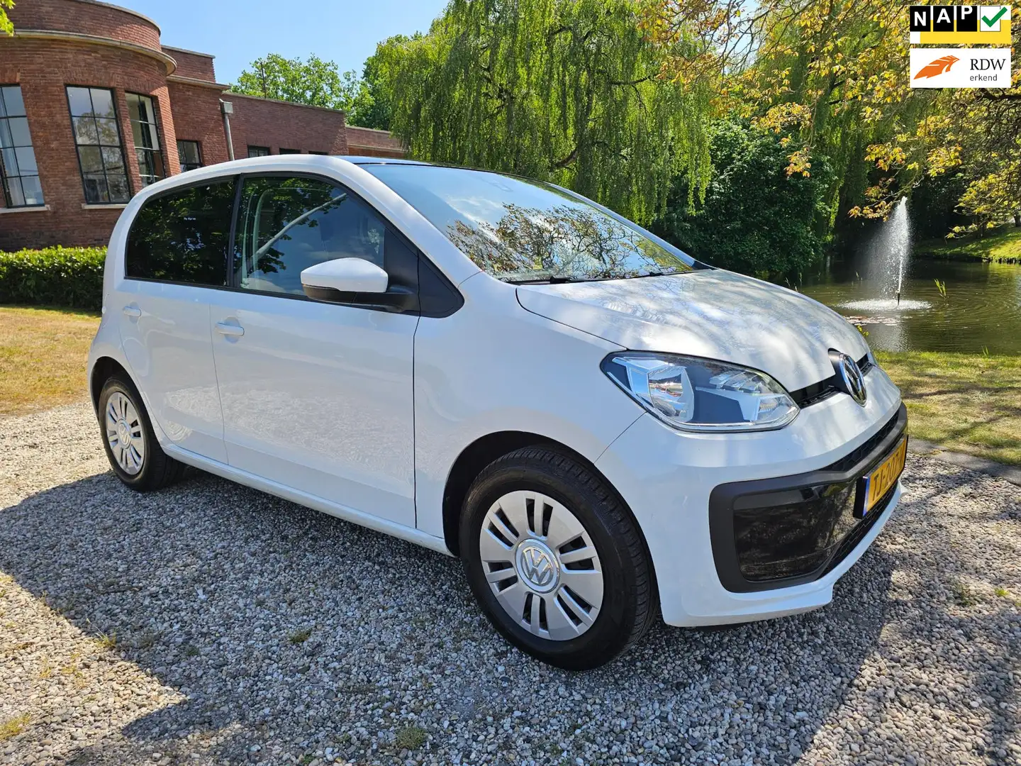 Volkswagen up! 1.0 BMT move up! 5-deurs AIRCO Blanco - 1