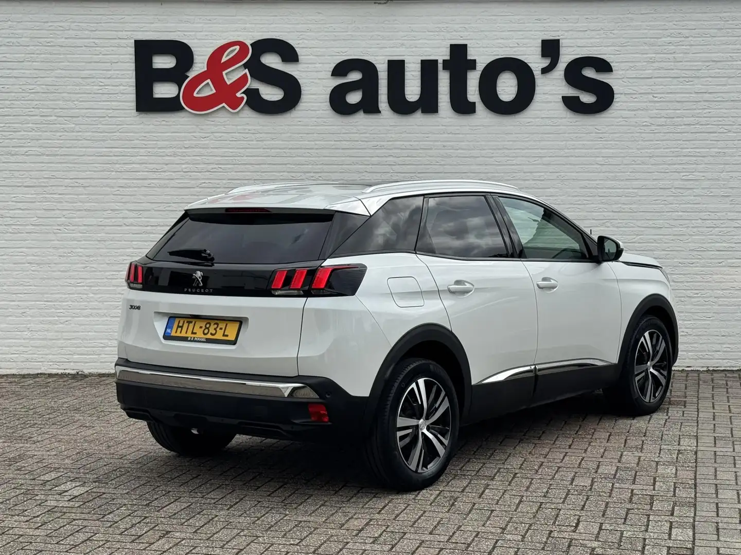 Peugeot 3008 1.2 PureTech GT Line Panorama 360 Camera Cruise DA Wit - 2