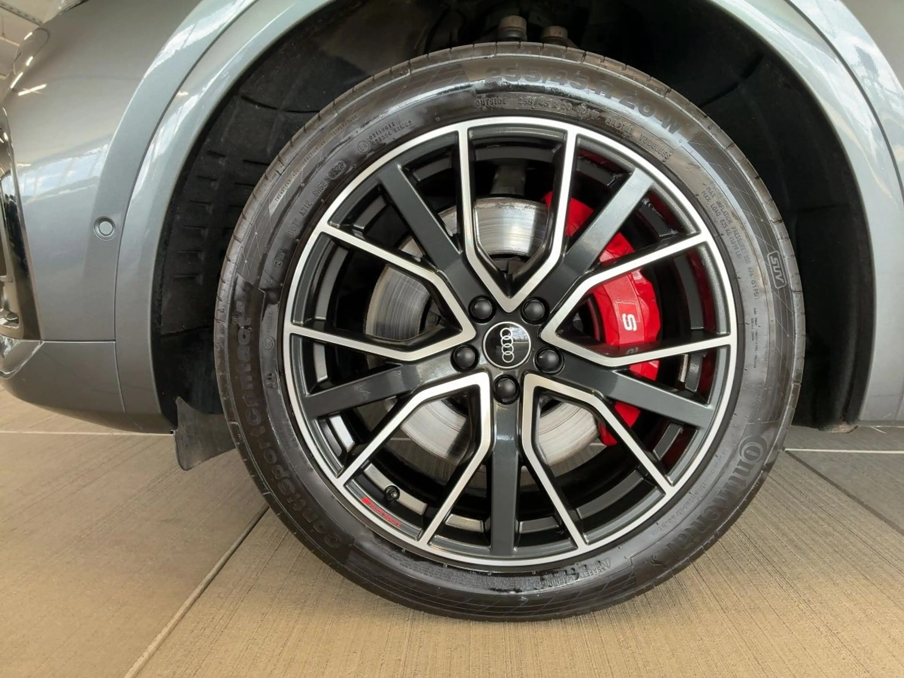 Audi SQ5 TDI quattro NAVI*MATRIX*AHK*VC — photo 11